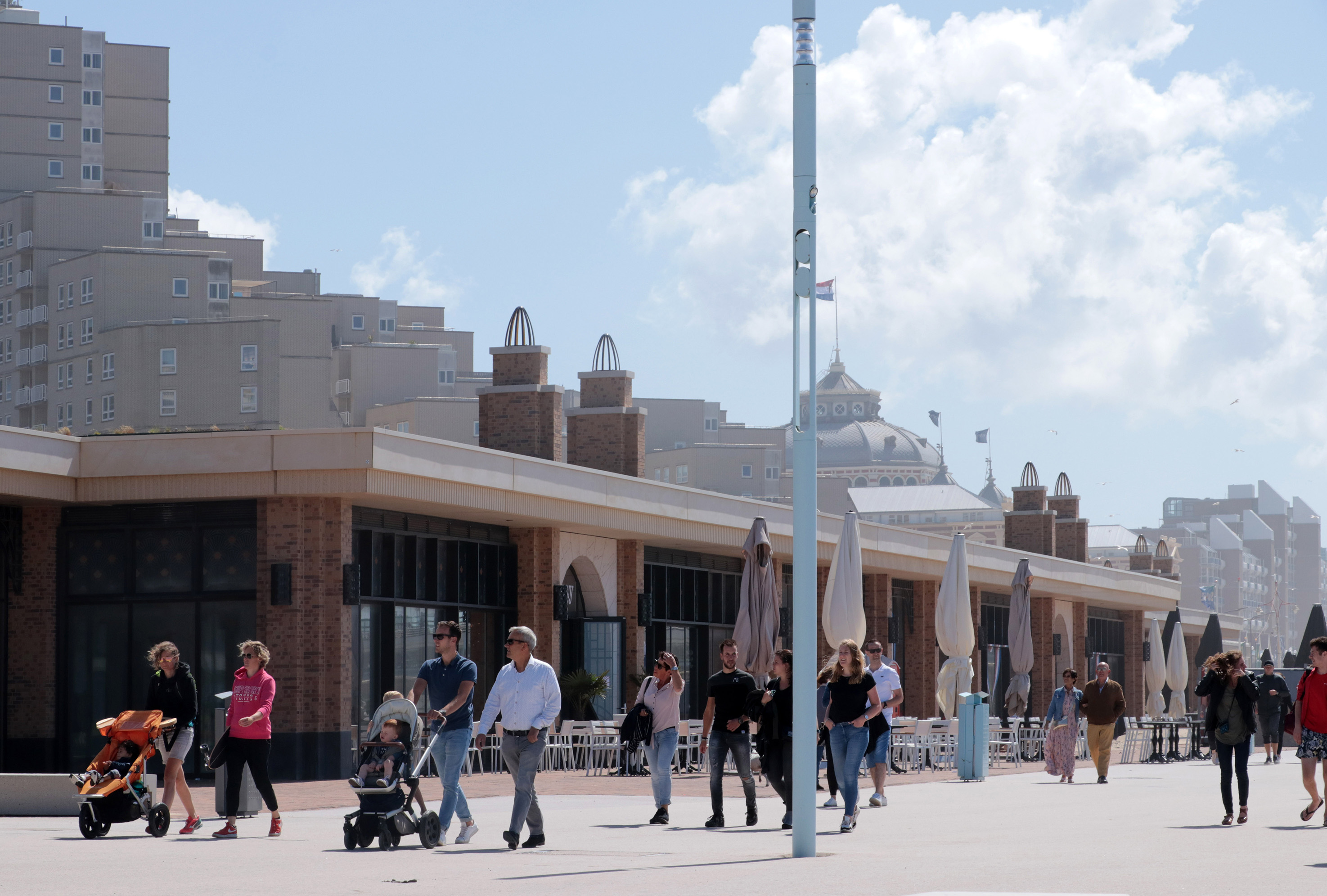 Gesprach Uber Den Scheveningen Boulevard Leo Gestel
